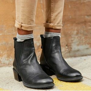 Women’s Timberland Leather Sutherlin Bay Chelsea Ankle Boot 2 Inch Heel 8.5